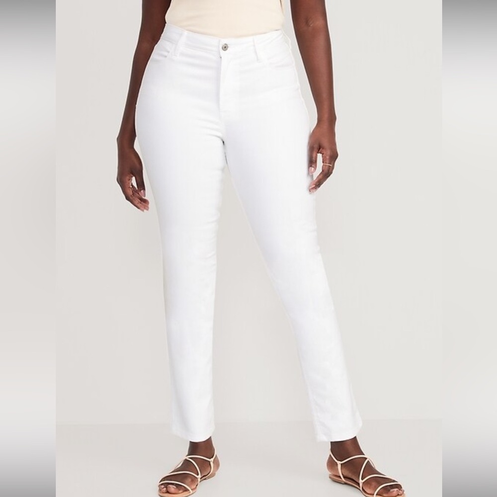 NWT- Old Navy - 20. WOW straight